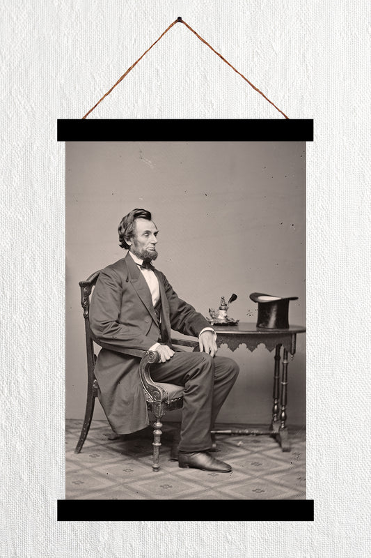 Lincoln - Mathew Brady Studio 1861